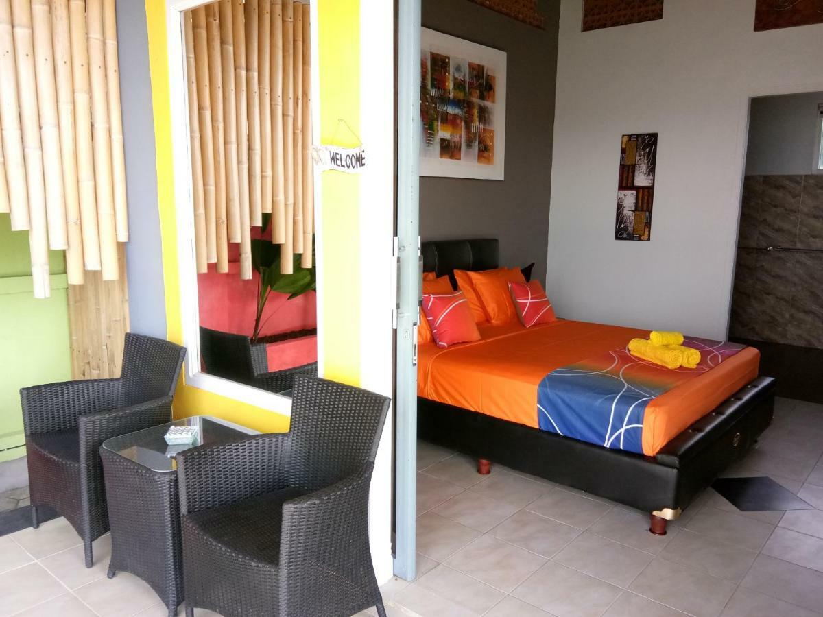 Villa Pemandangan Sekotong Barat Exterior foto